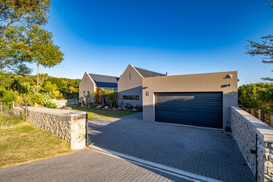 3 Bedroom Property for Sale in Kragga Kamma Eastern Cape